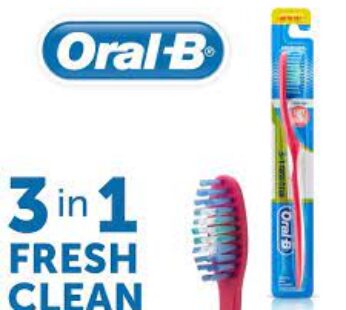 Oral-B Toothbrush – Fresh Clean, Medium, 1 nos Pouch