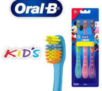 Oral-B Kids Toothbrush With Mickey Characters – Soft Bristles, Easy To Handle, 2+ Years, 3 pcs